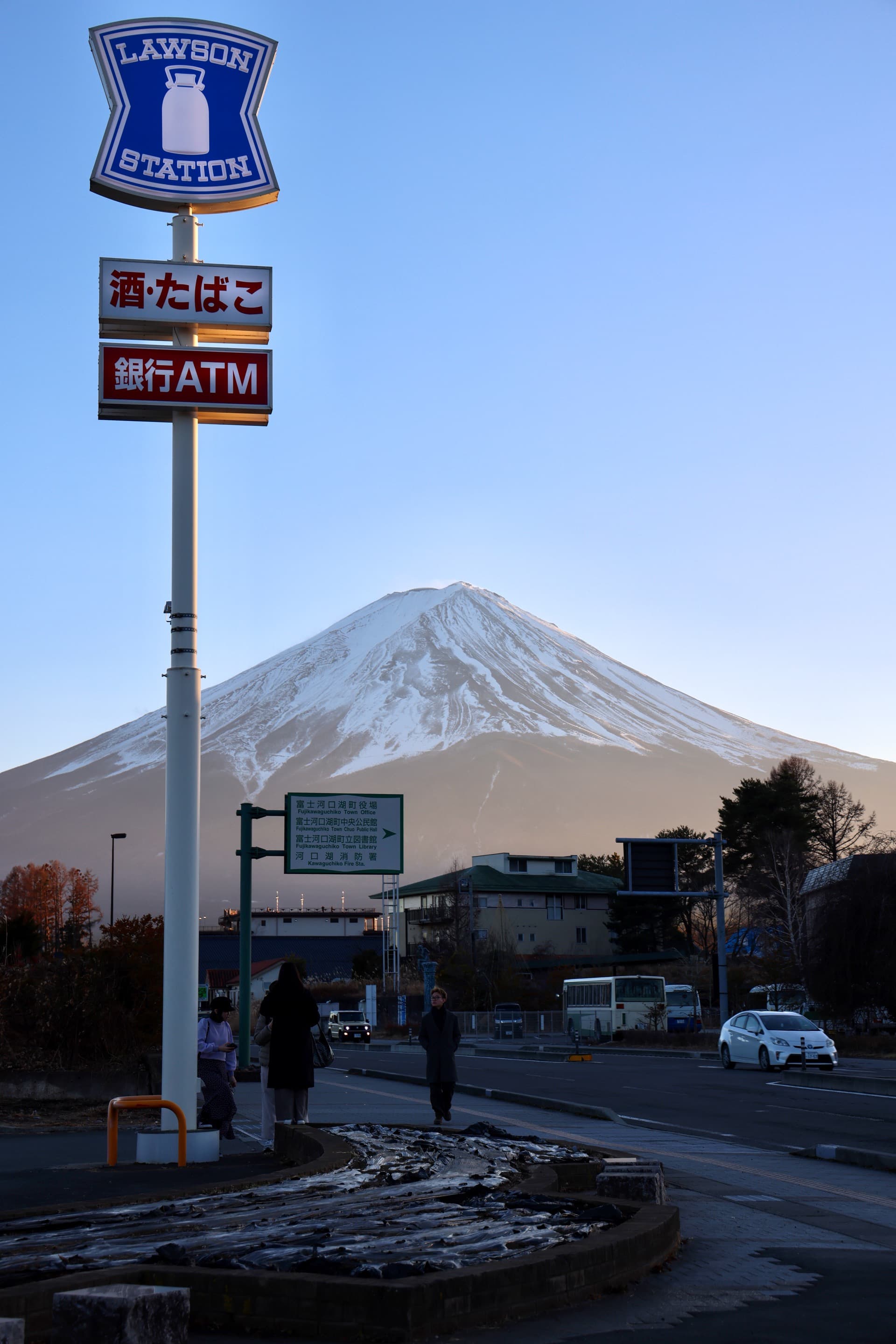 富士山下，黄昏时分