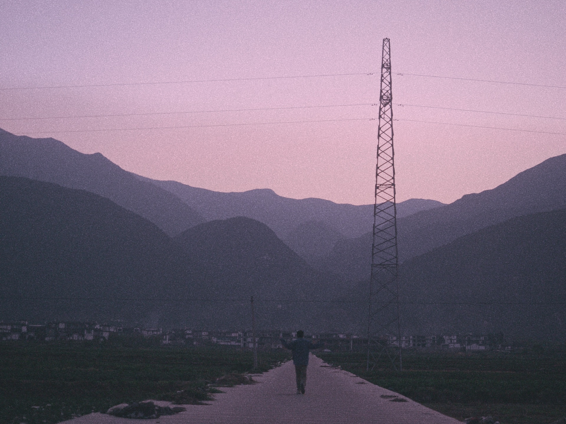 Photograph by Milo An, 30